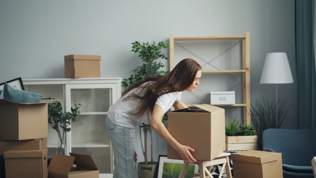 5 Reasons to Hire a Professional Mover