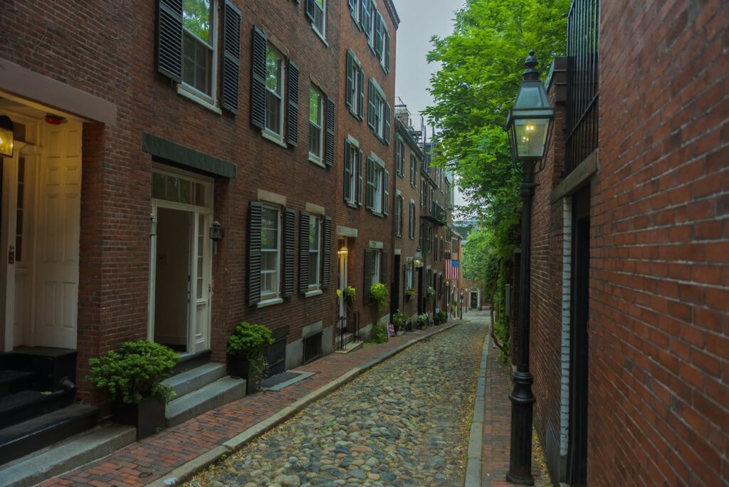 Tips for Moving in Boston